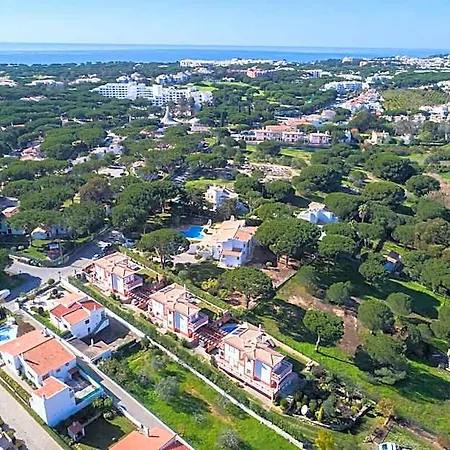 Privada De 4 Quartos, Pisicina, Jardim, Wi-fi 3* Albufeira