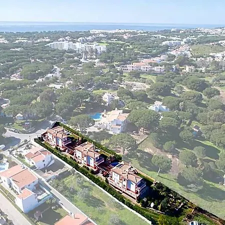 Privada De 4 Quartos, Pisicina, Jardim, Wi-fi *